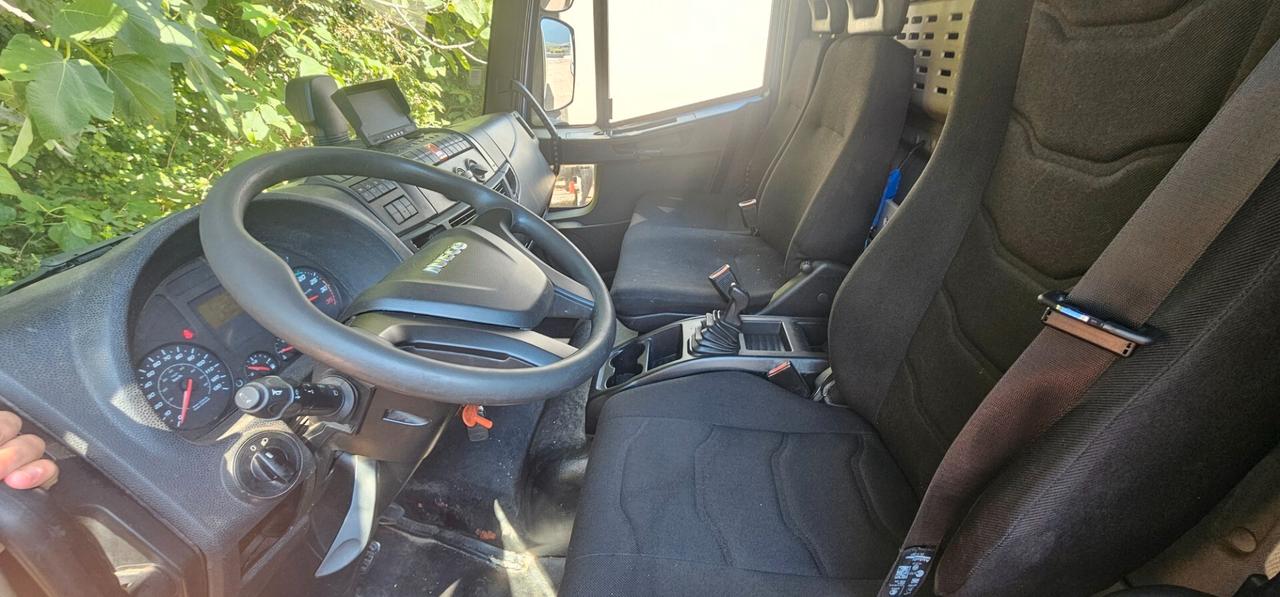 IVECO EUROCARGO 160E25P Euro 6