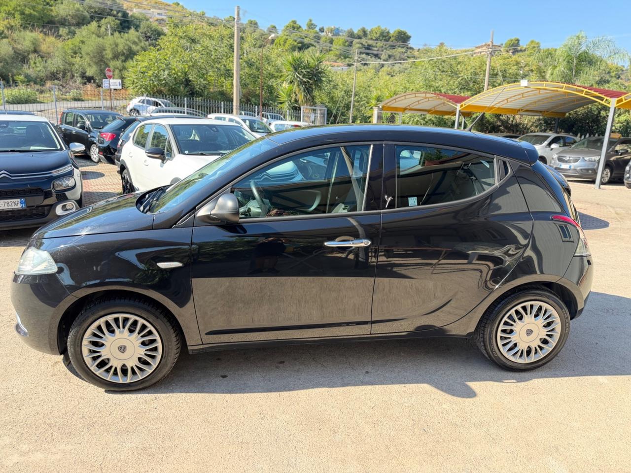 Lancia Ypsilon 1.2 69 CV 5 porte GPL Km Certificati