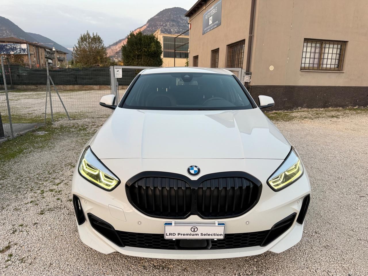 Bmw 118 118d 5p. MSport Navi+Led+pelle Euro6d