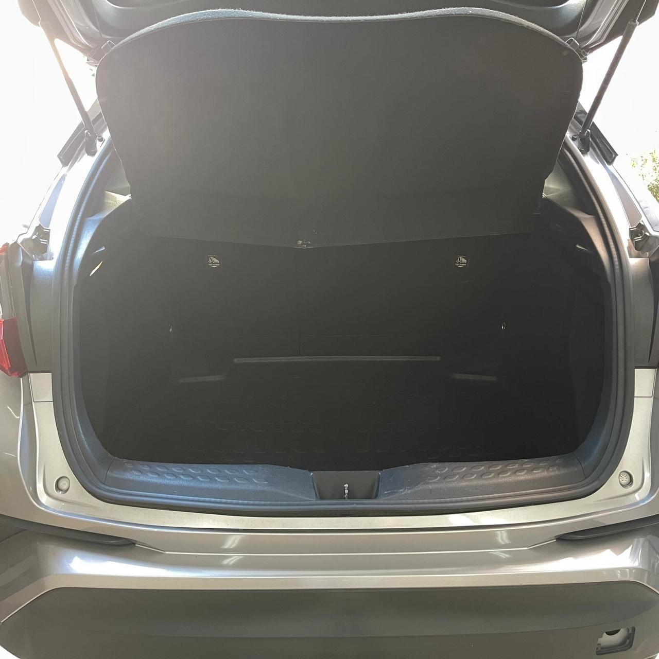 Toyota C-HR 1.8 Hybrid E-CVT Business