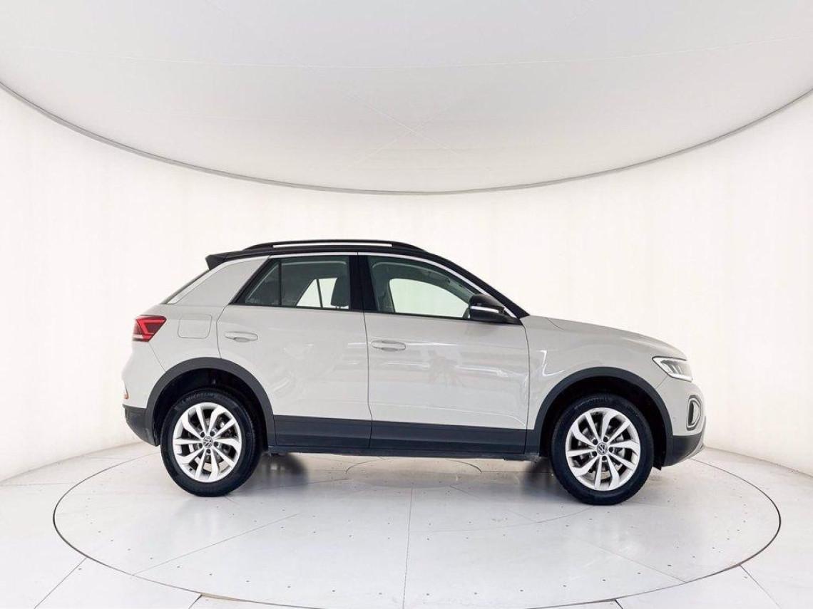 VOLKSWAGEN T Roc 1 0 tsi life 110cv
