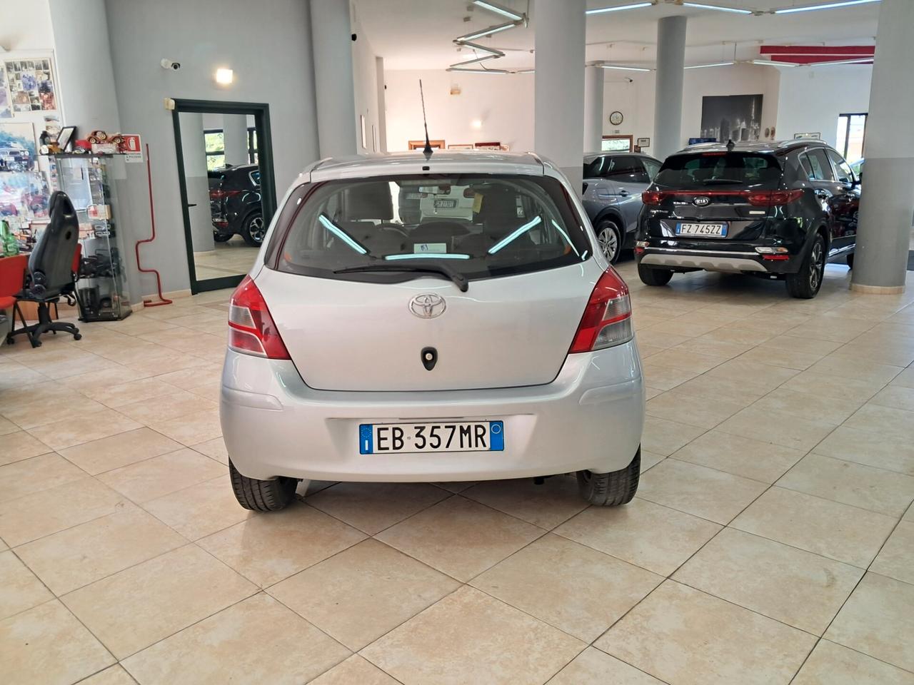 Toyota Yaris 1.0 5 porte Sol GPL