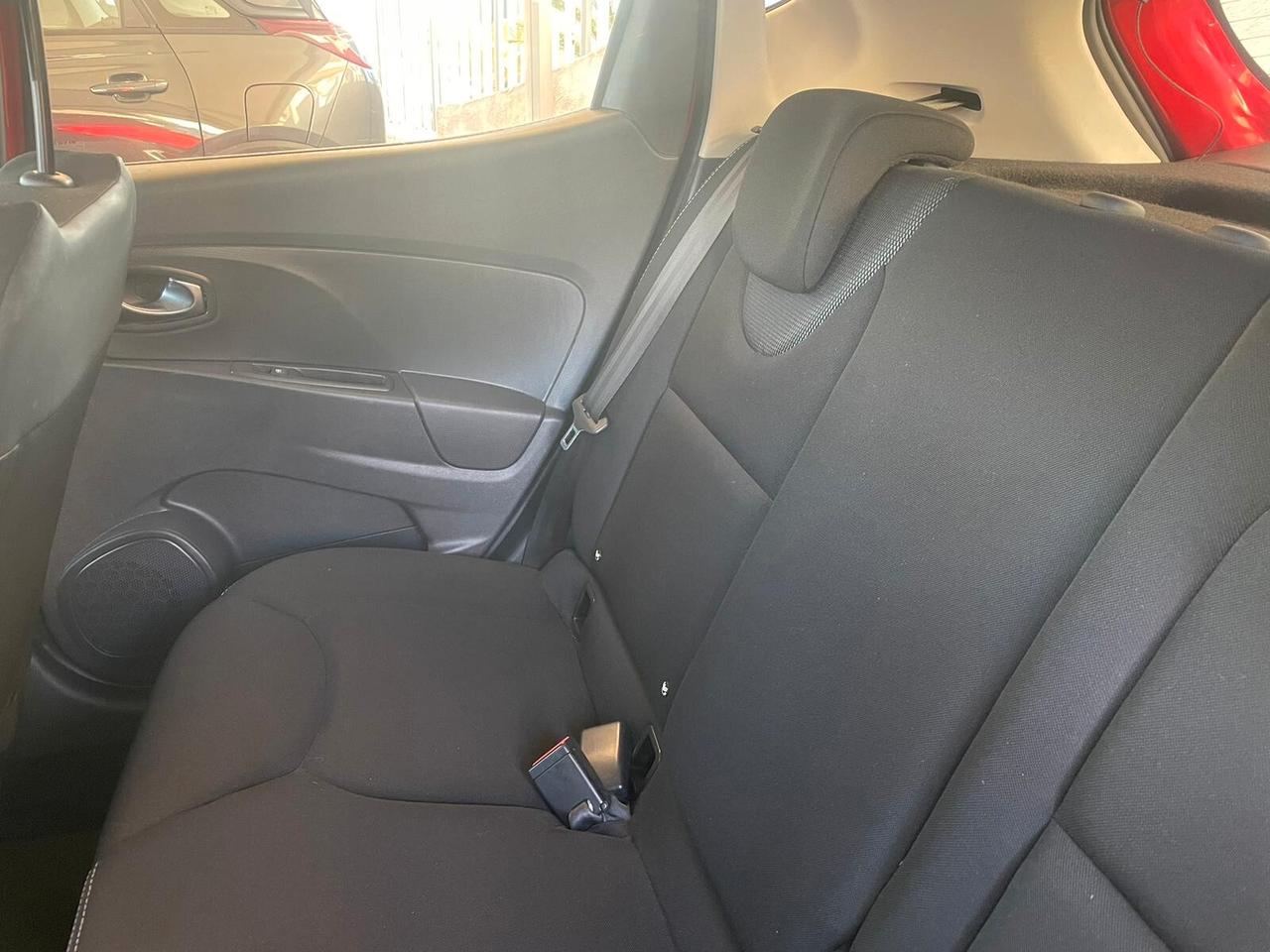 Renault Clio TCe 12V 90 CV Start&Stop 5 porte Energy Duel