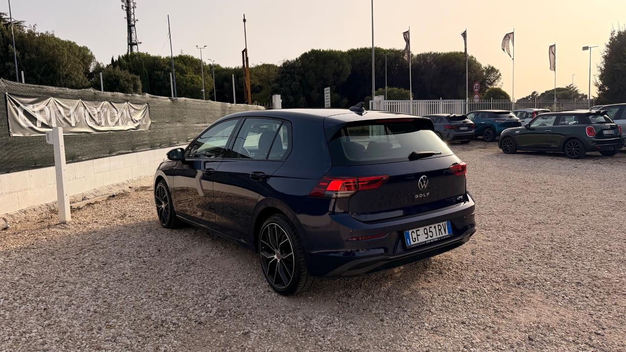 Volkswagen Golf 1.0 eTSI EVO DSG Life