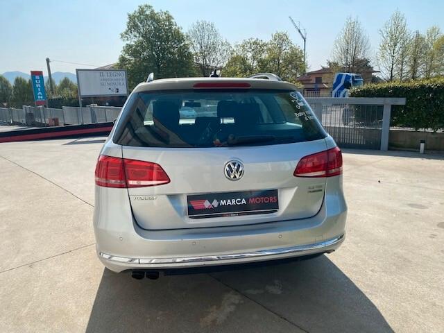 Volkswagen Passat VII 2011 Var. 2.0 TDI Comfortline Business