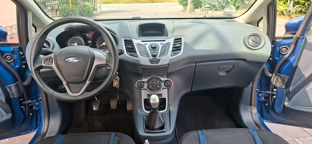 FIESTA 1.2 5 PORTE TITANIUM KM 72000 X NEOPATENTATI