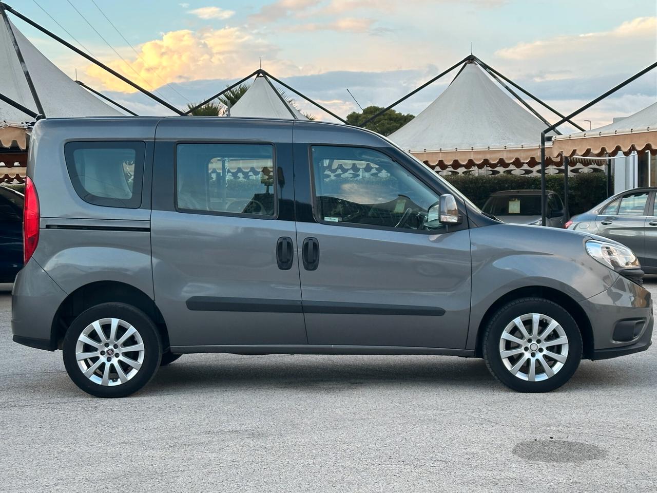 FIAT Doblò 1.6 MJT 16V 95 CV Pop my17