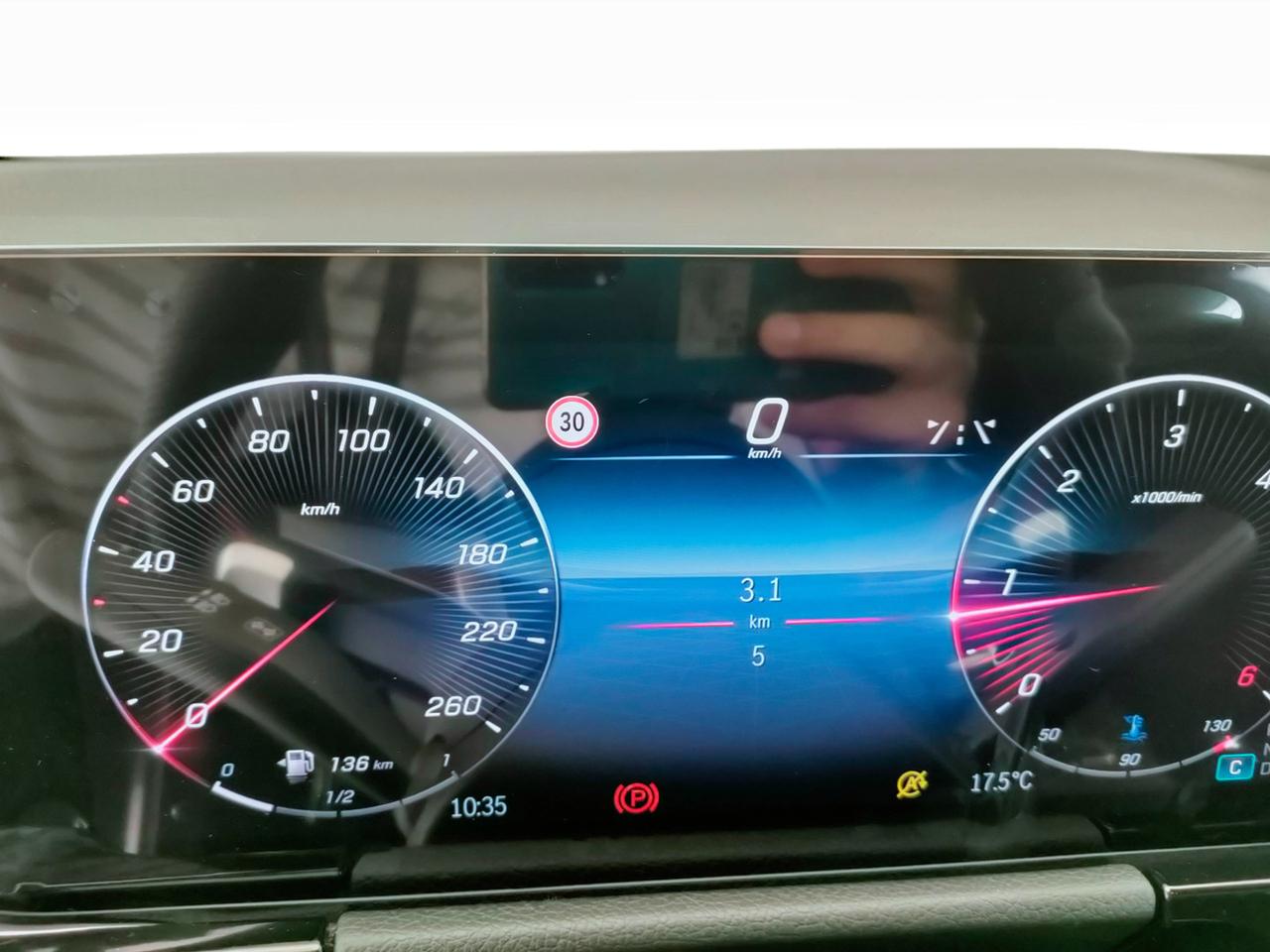 Mercedes-Benz GLA 200 d automatic