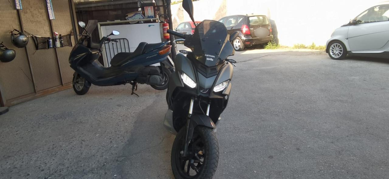 Aprilia SR GT 125 del 2022 USATO