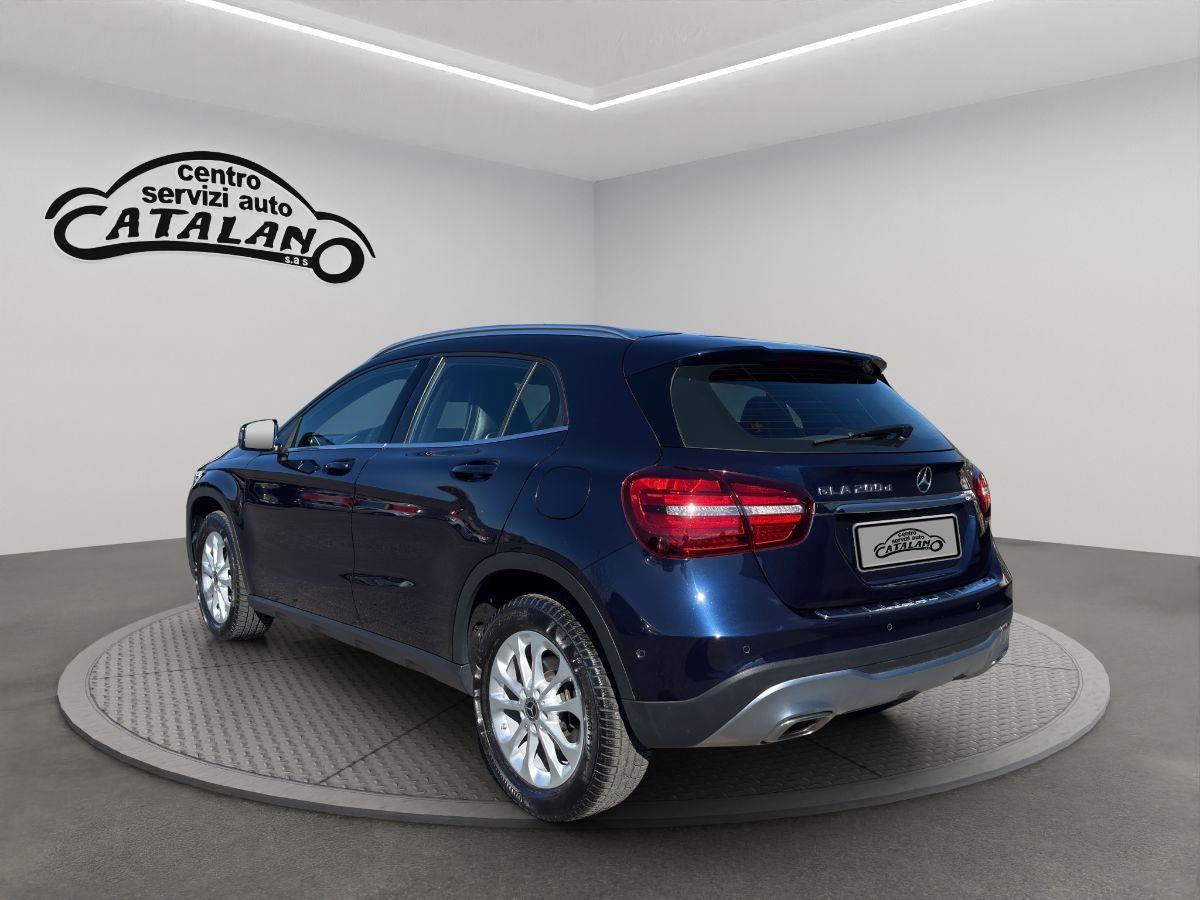 MERCEDES - Classe GLA - GLA 200 d 136CV Automatic Premium
