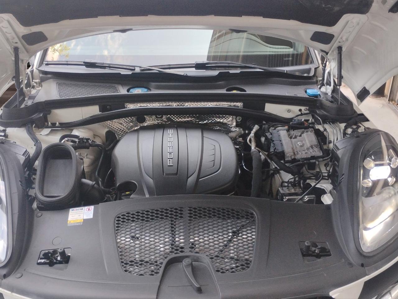 Porsche Macan 2.0 245cv pdk