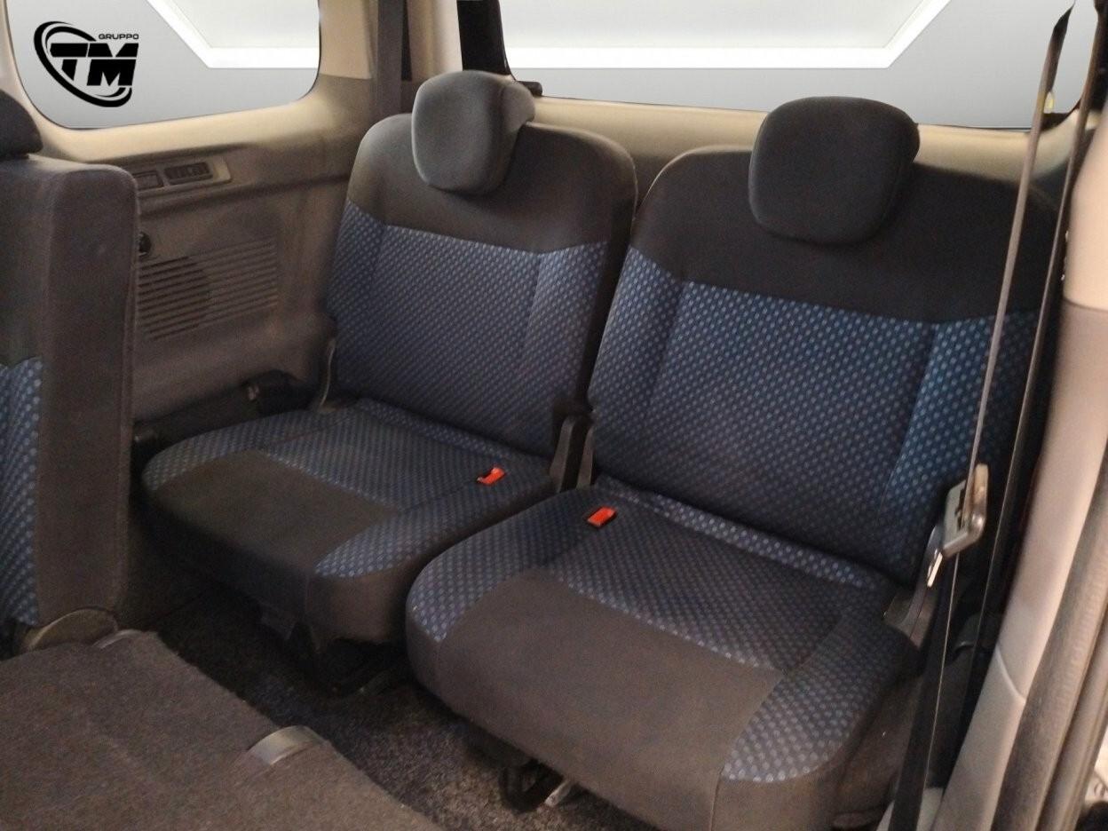 Nissan NV200 1.5 dCi 110CV Bus