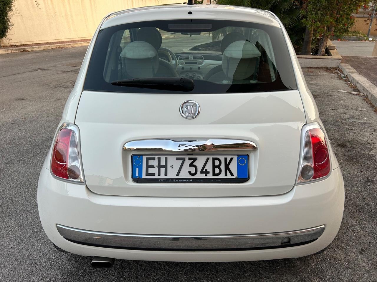 Fiat 500 1.2 Lounge ideale per neopatentati