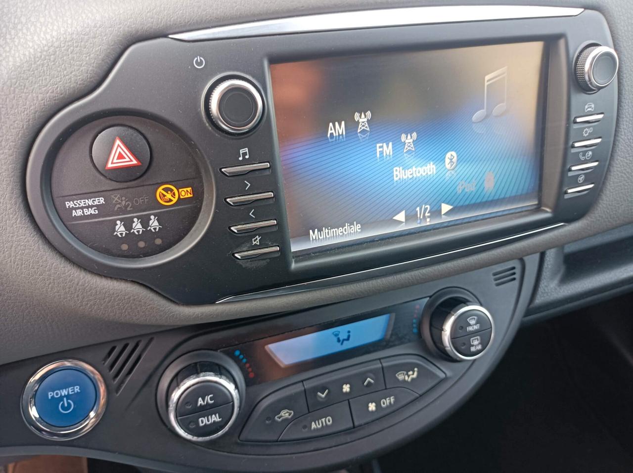 Toyota Yaris 1.5 Hybrid 5 porte Active