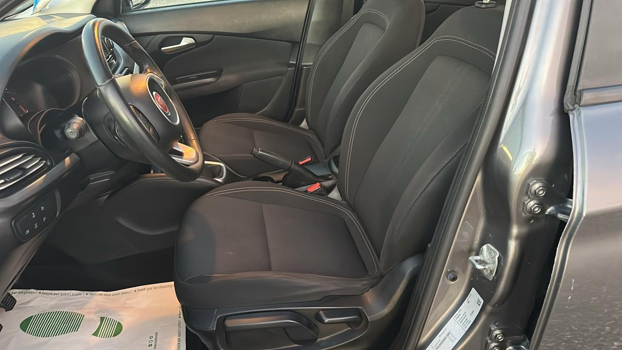Fiat Tipo 1.6 Mjt S&S 5 porte S-Design