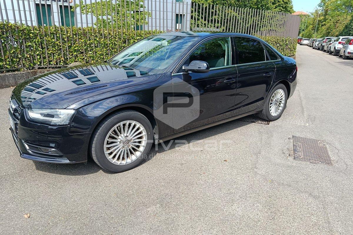 AUDI A4 2.0 TDI 120 CV Business