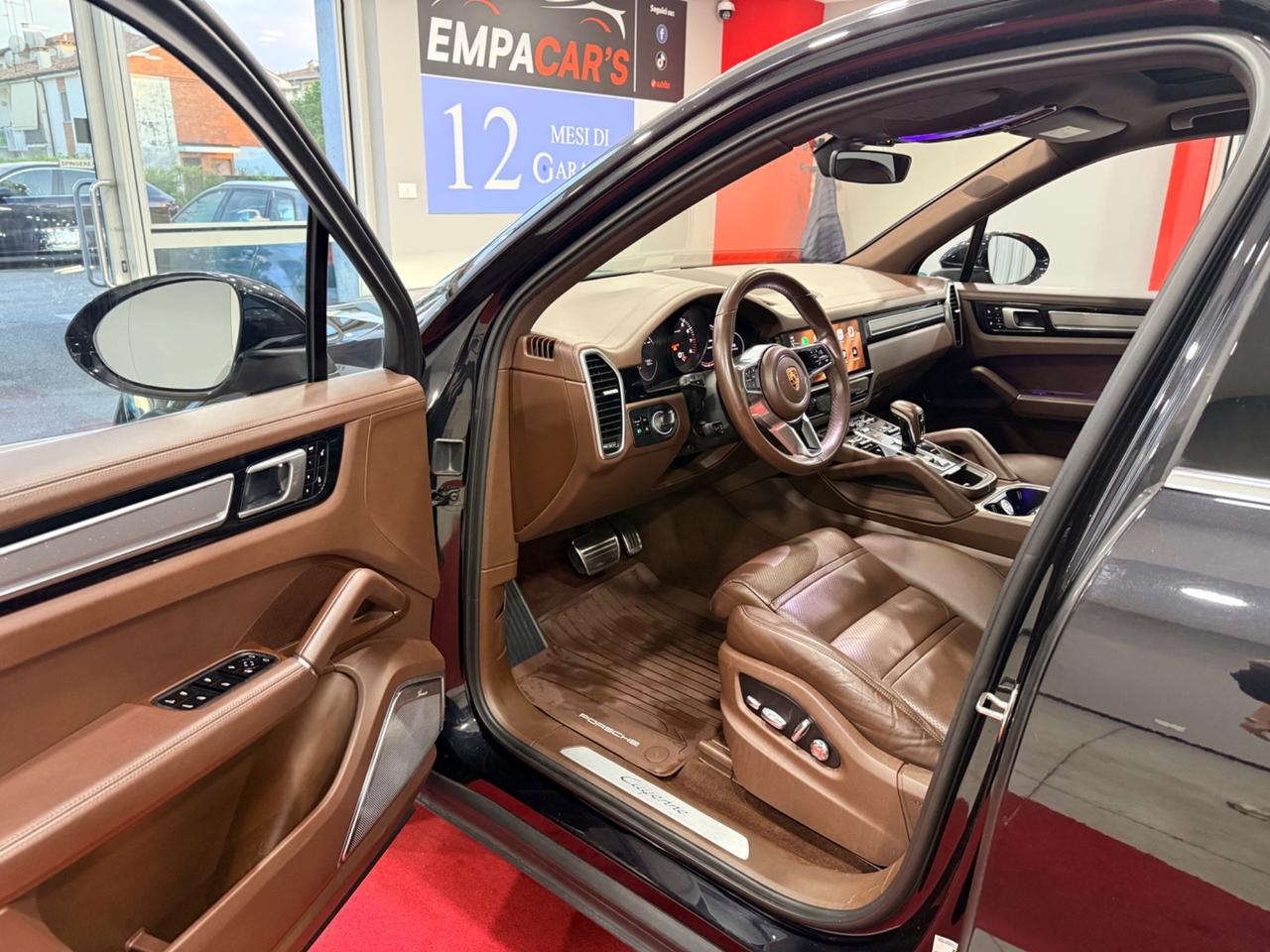 Porsche Cayenne 3.0 V6 1 PROPRIETARIO "BURMESTER"