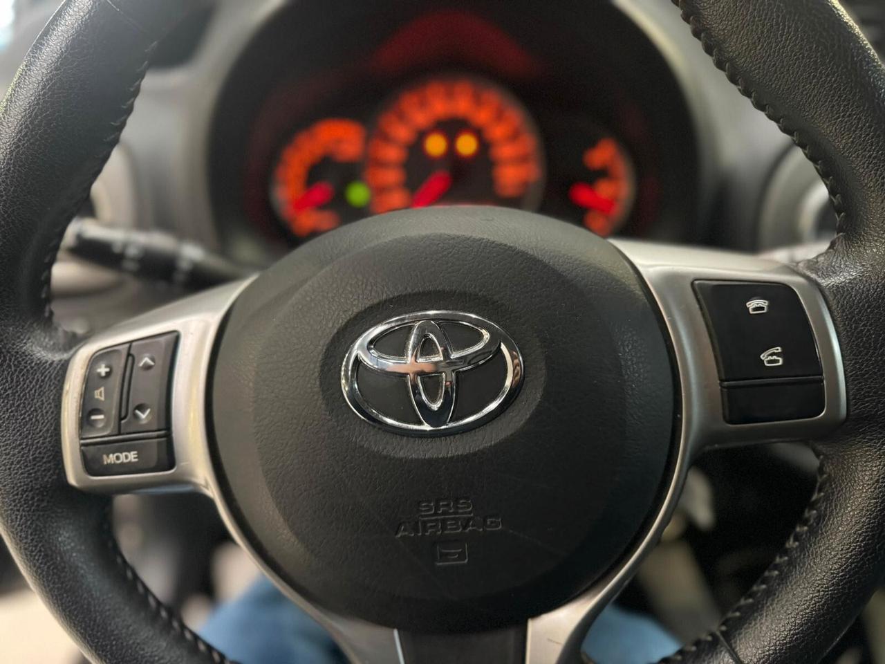 TOYOTA YSRIS NEOPATENTATI