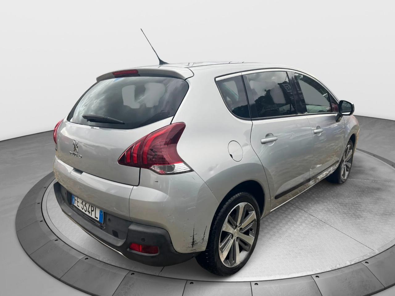 Peugeot 3008 1.6cc BlueHDi 120cv S&S Allure