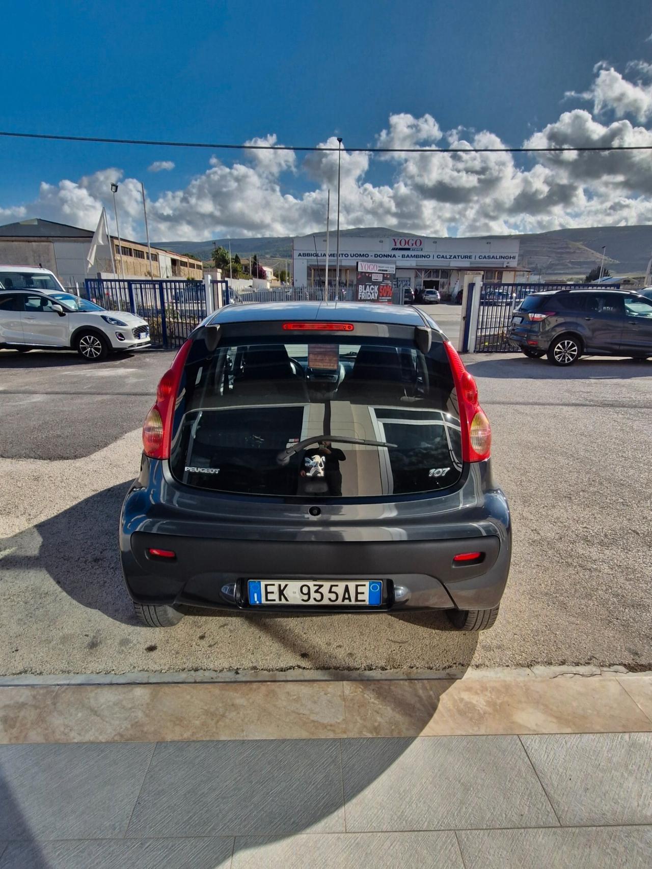 Peugeot 107 1.0 68CV 5p. Active