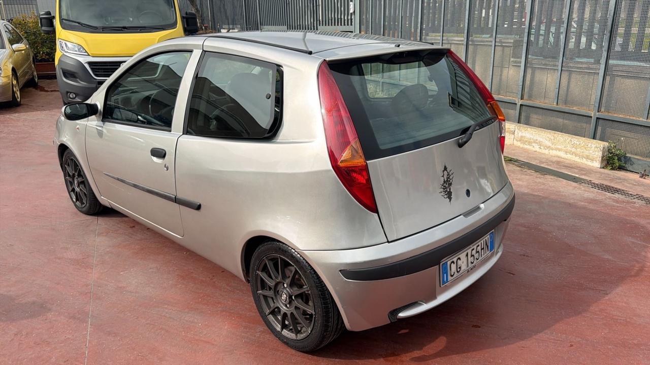 Fiat Punto 1.8 16V 3 porte HGT