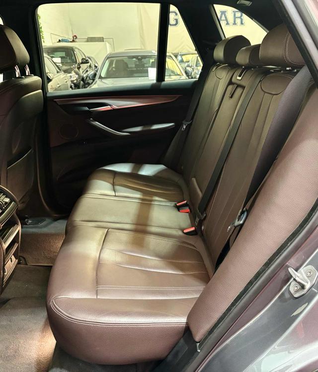 BMW X5 xDrive30d 258CV Luxury ** TUTTA TAGLIANDATA BMW **