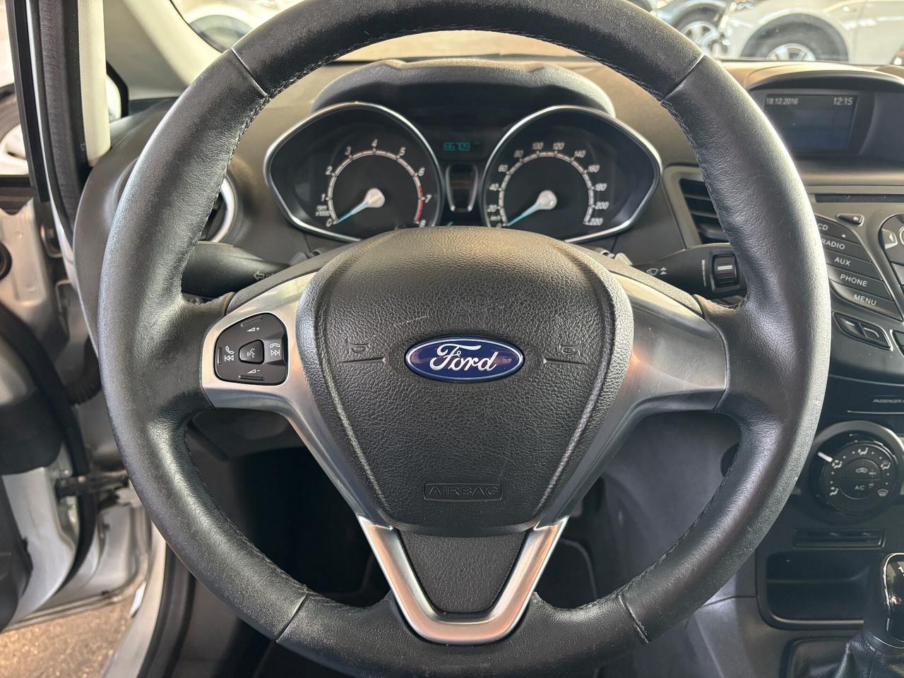 Ford Fiesta 1.2 44KW 60CV 5 porte Business NEOPATENTATO