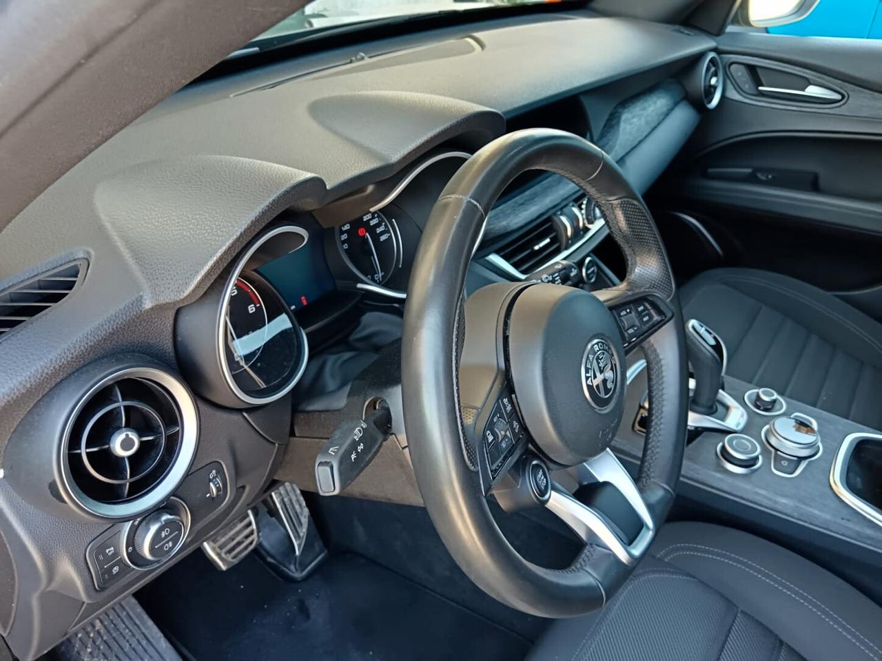 Alfa Romeo Stelvio 2.2 Turbodiesel 190 CV AT8 Q4 Business