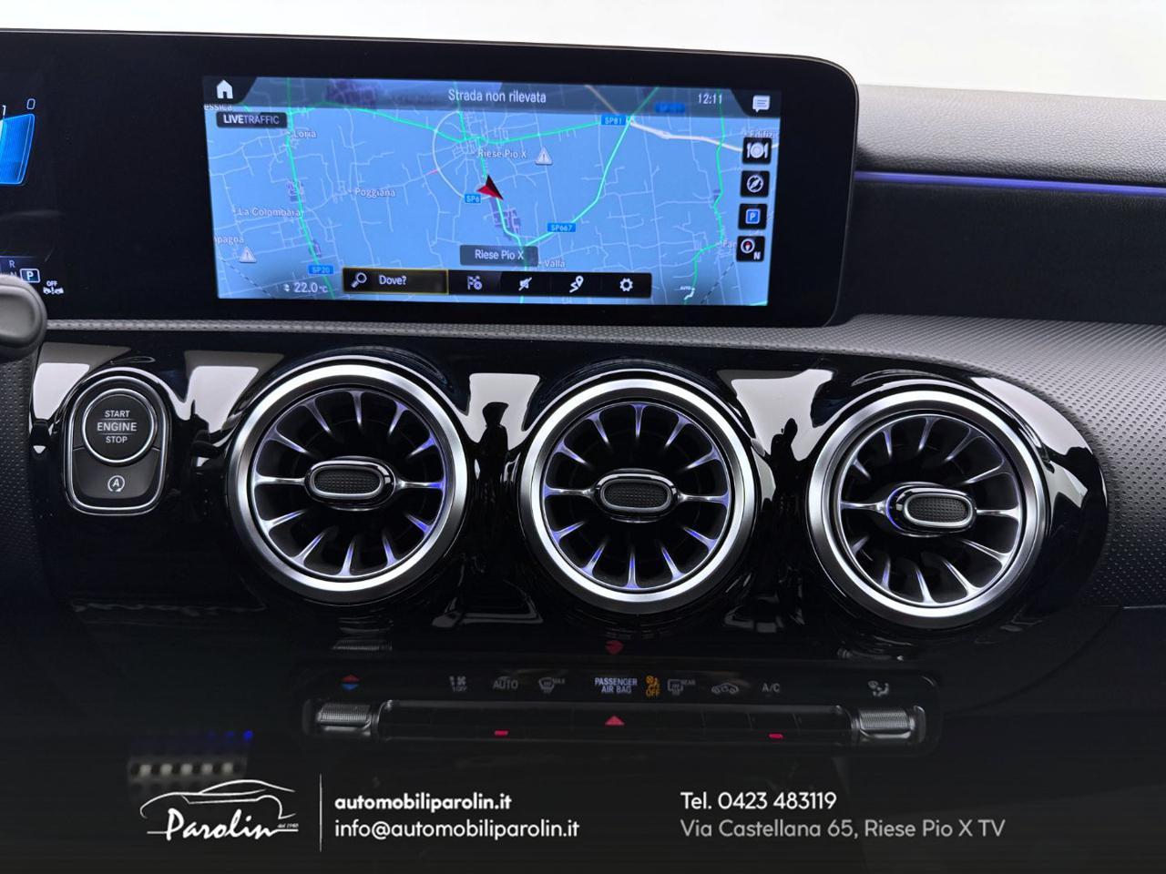 MERCEDES-BENZ A 35 AMG 4Matic Night-Multibeam-LEDambient-Camera360-19''