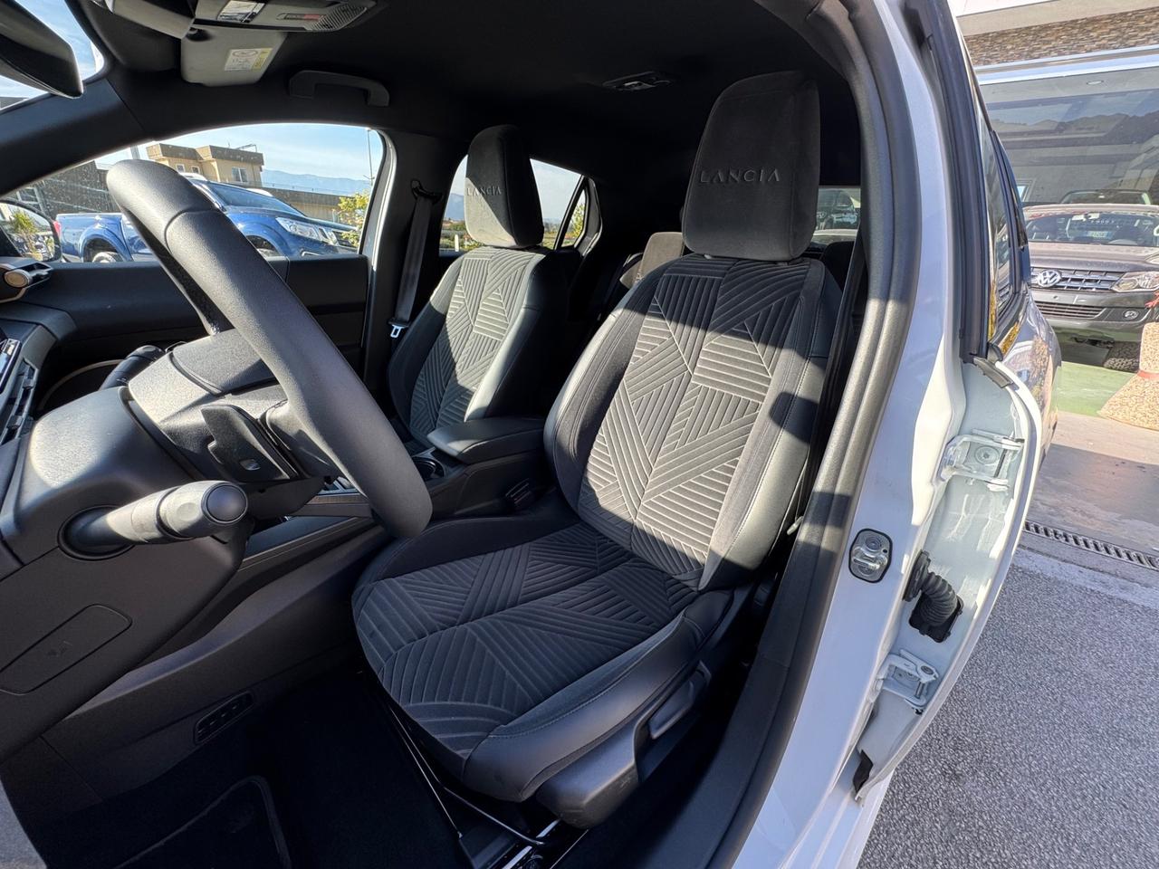 Lancia Ypsilon Hybrid e-DCT Edizione Cassina NO VINCOLO FINANZIAMENTO