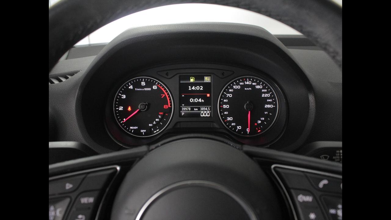 AUDI Q2 I 2021 - Q2 35 1.5 tfsi Admired s-tronic
