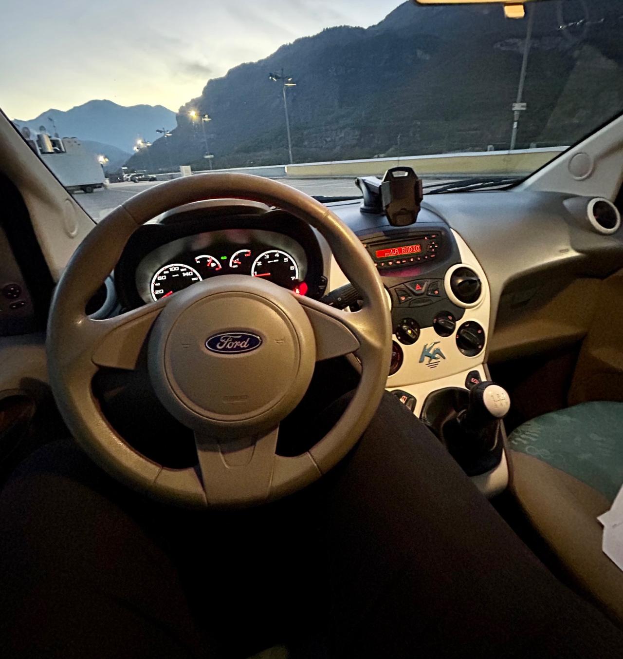 Ford Ka 1.3 TDCi 75CV Neopatentati 2010