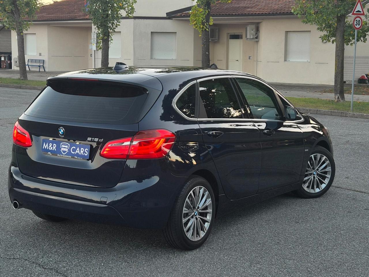 Bmw 216d Active Tourer Luxury Super accessoriata E6b