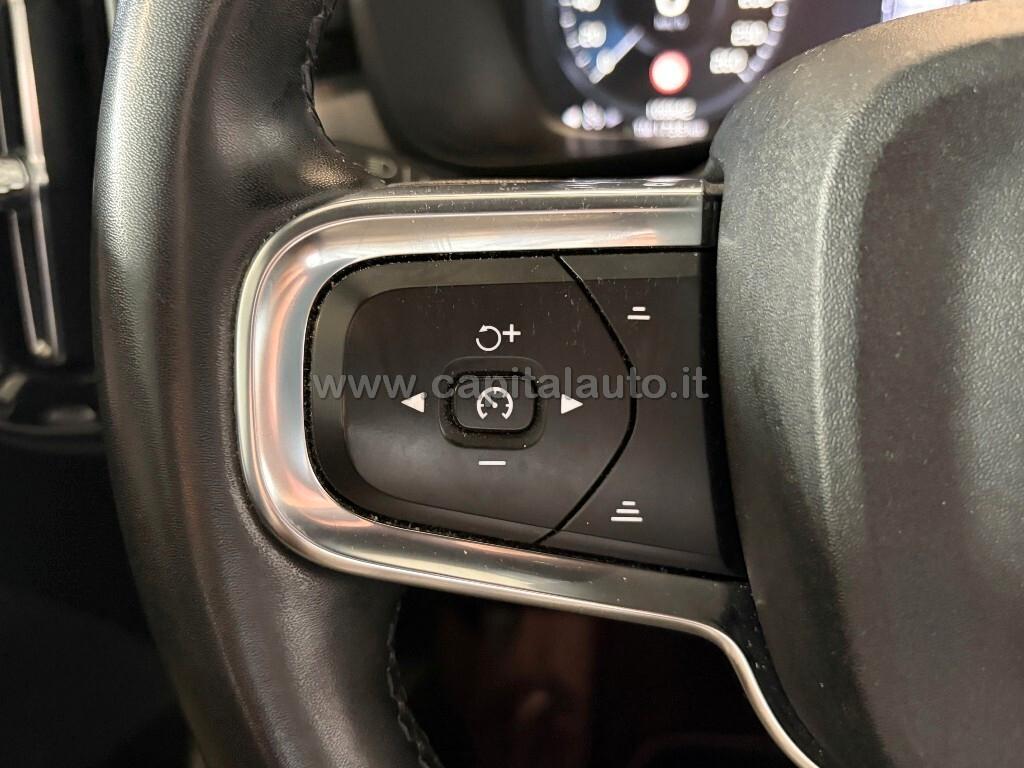Volvo XC40 T5 Recharge Plug-in Hybrid auto NETTO 12900