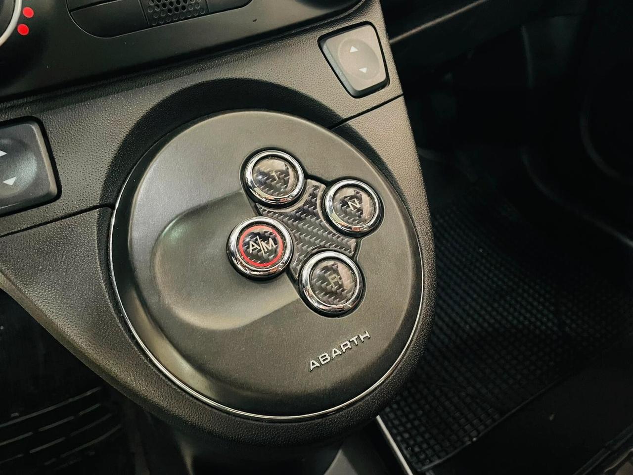 Abarth 500 1.4 Turbo T-Jet MTA Custom