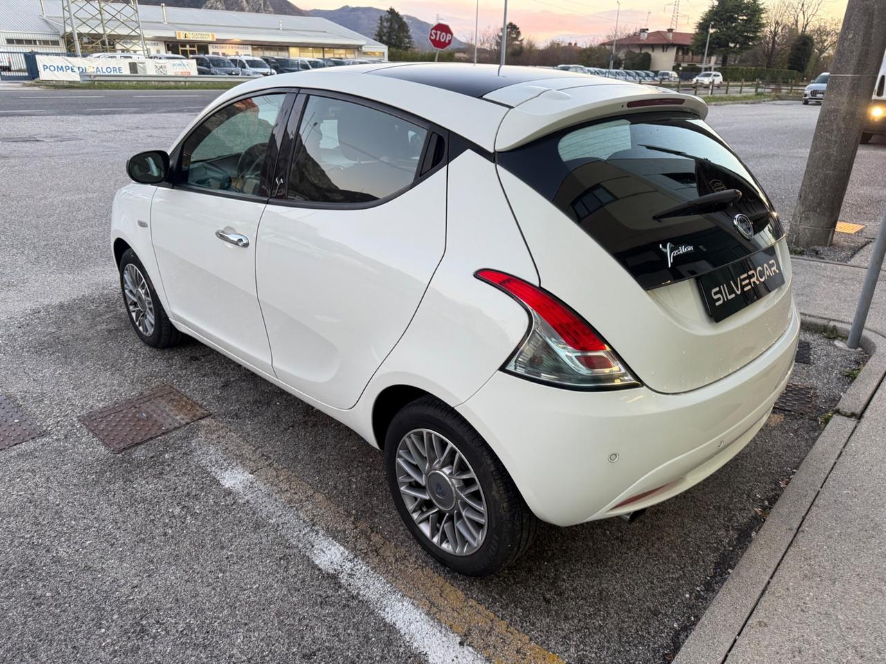 Lancia Ypsilon 1.3 MJT