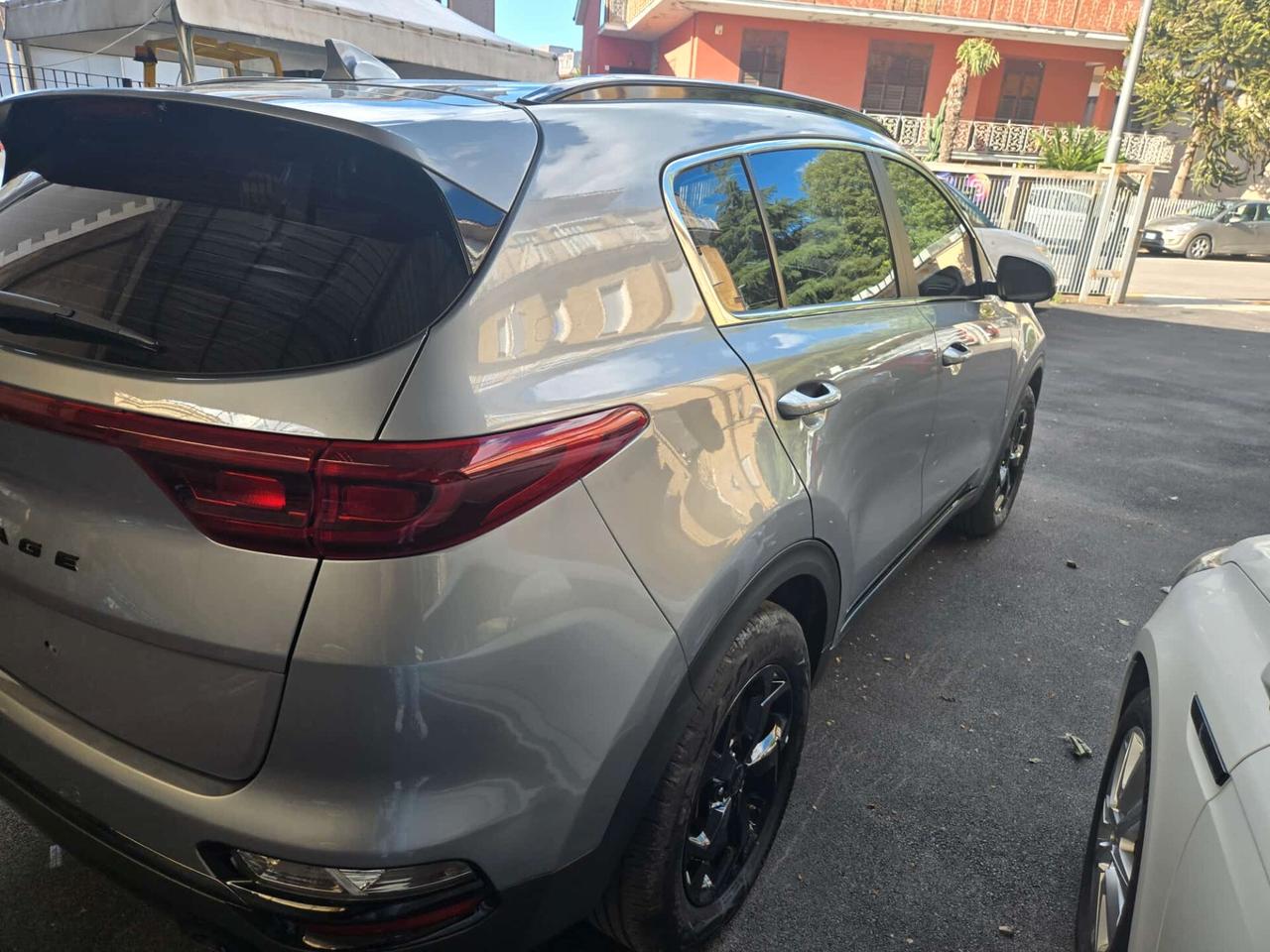 Kia Sportage 1.6 CRDI 136 DCT7 2WD Mild Hybrid Black Edition