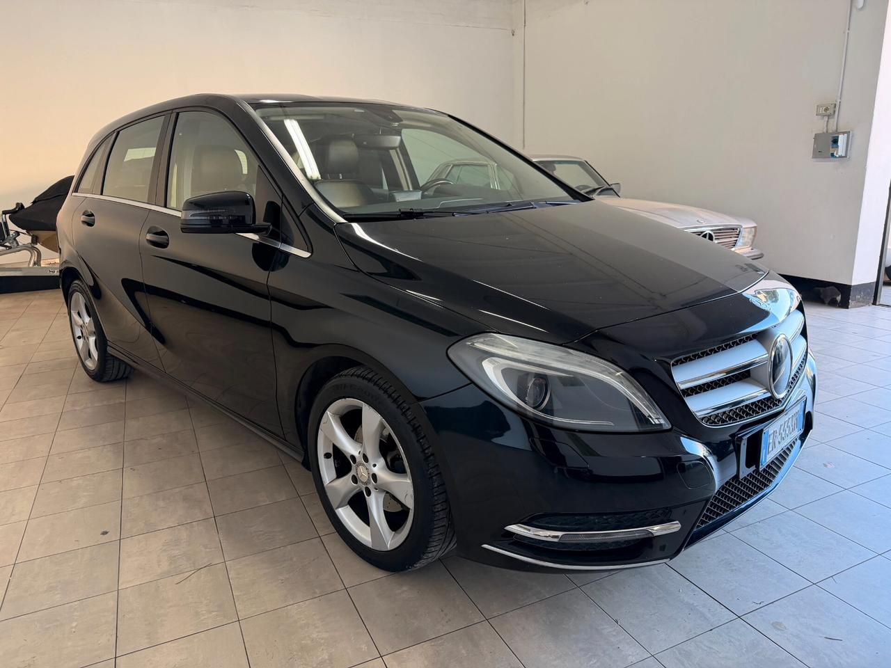 Mercedes-benz B 180 CDI Automatic Premium OK NEOPATENTATO