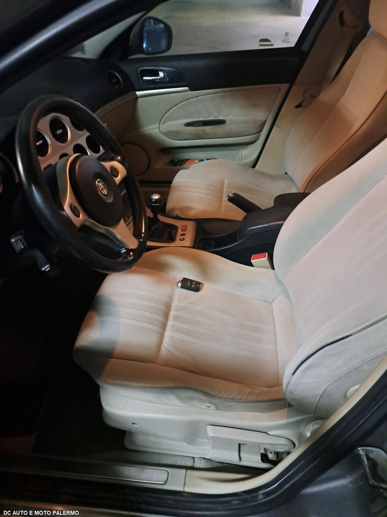 Alfa Romeo 159 1.9 JTDm Sportwagon.150CV..2006