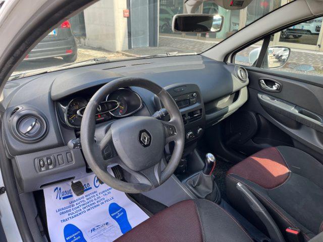 RENAULT Clio 1.2 75CV ok neopatentato