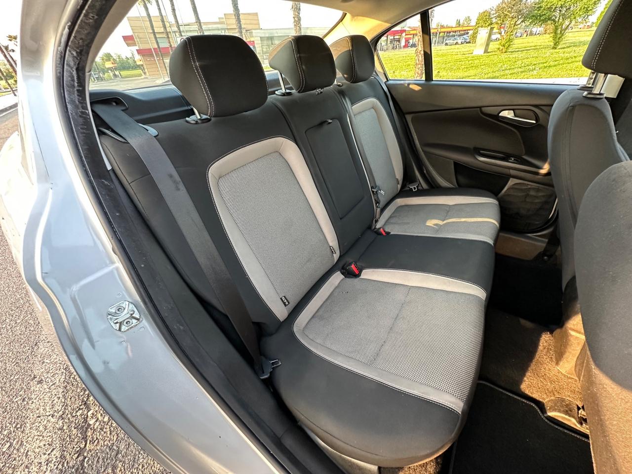 Fiat Tipo 1.6 Mjt OK NEO