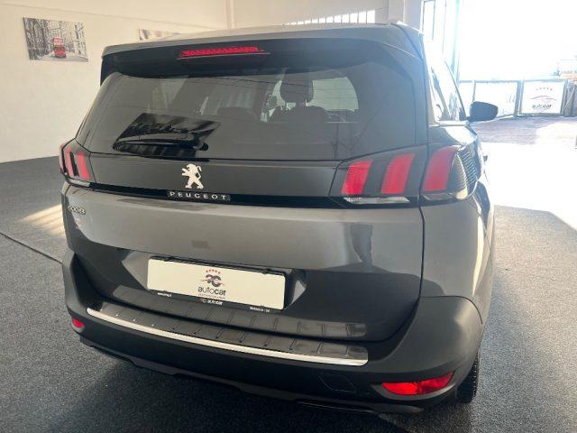 PEUGEOT 5008 BlueHDi 130 S&S EAT8 Allure