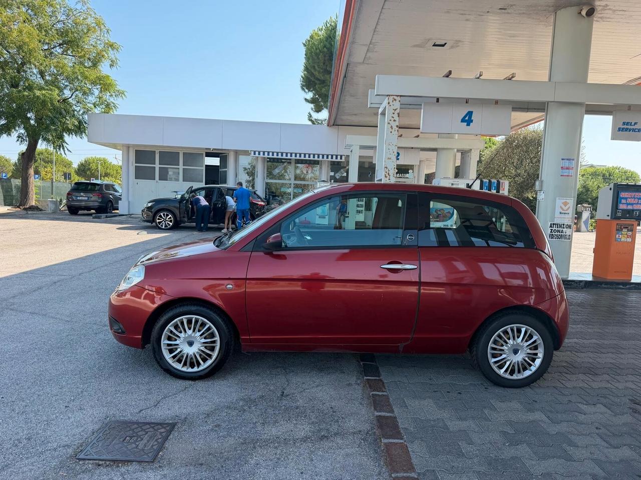 Lancia Ypsilon 1.4 Oro Ecochic GPL
