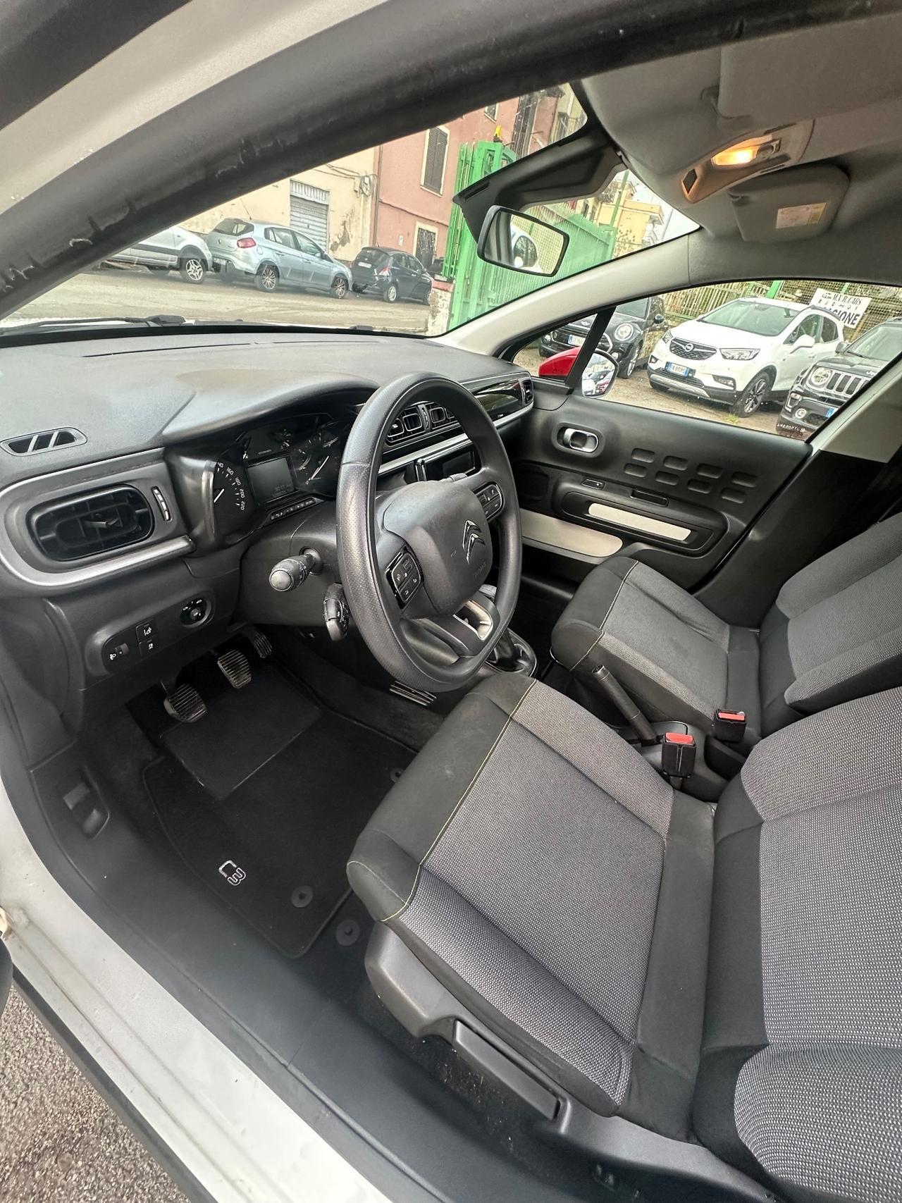 Citroen C3 PureTech 82 GPL Shine