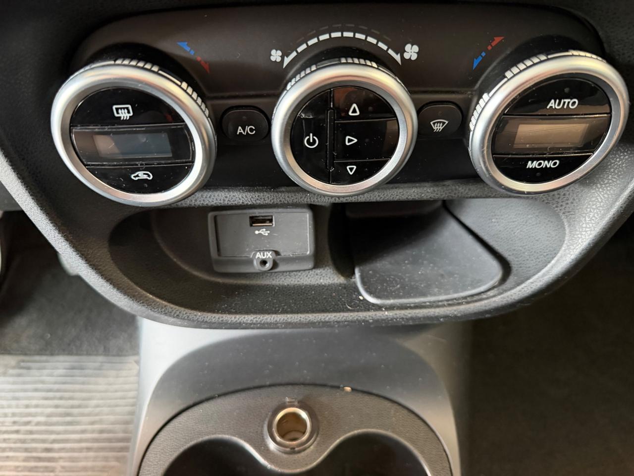 Fiat 500L 0.9 TwinAir Turbo Natural Power Lounge Panorama