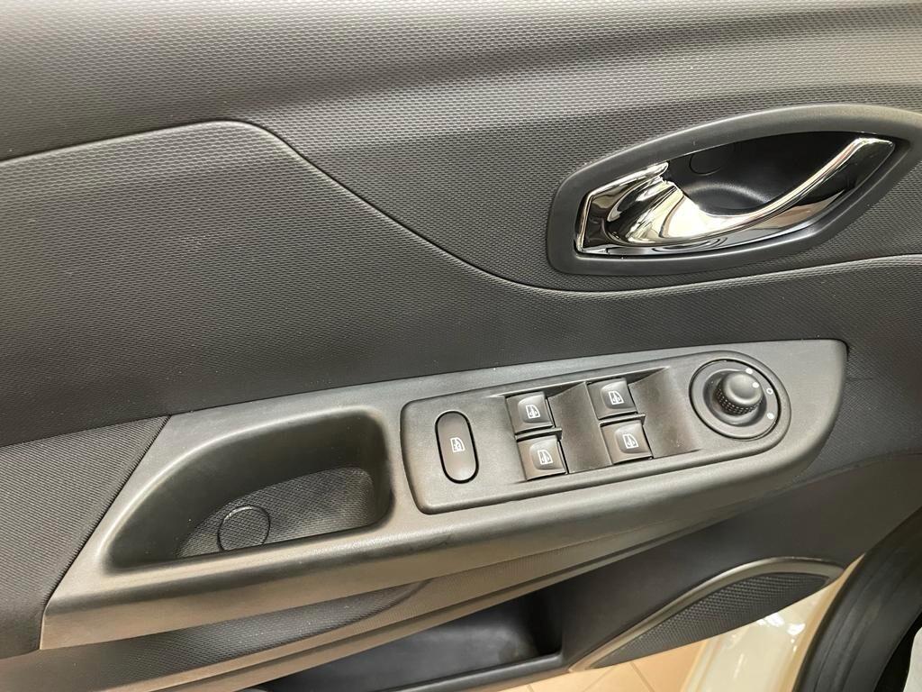 Renault Captur / 1.5cc 90cv / Diesel / 88000km