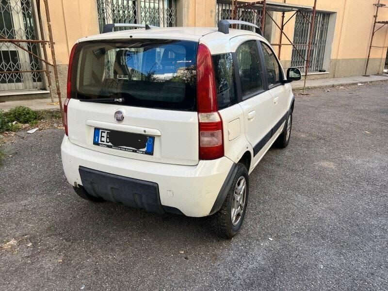 Fiat Panda 1.3 MJT 16V DPF 4x4 Climbing