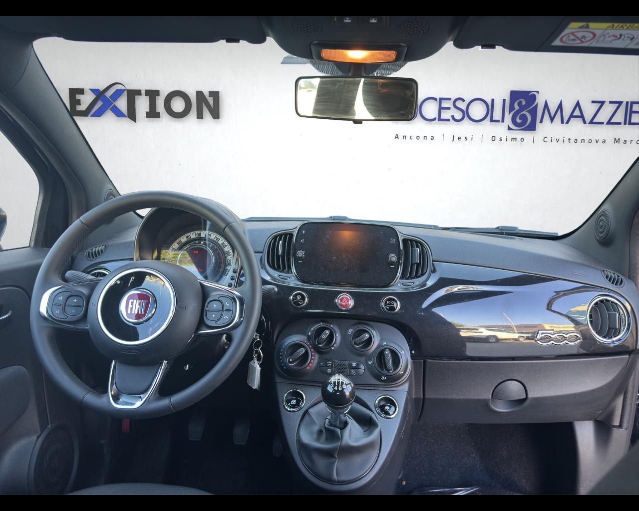 FIAT 500 (2015-2024) - 500 C 1.0 Hybrid Dolcevita