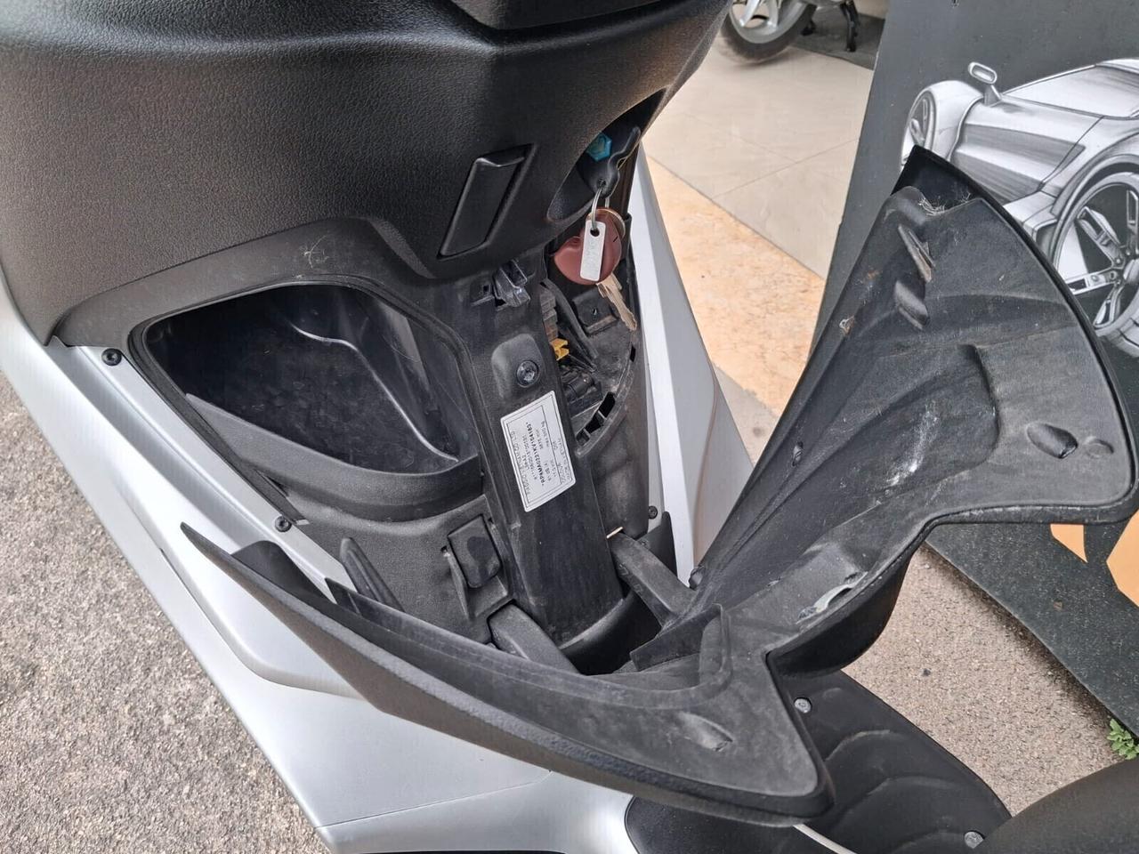 Piaggio Medley 150