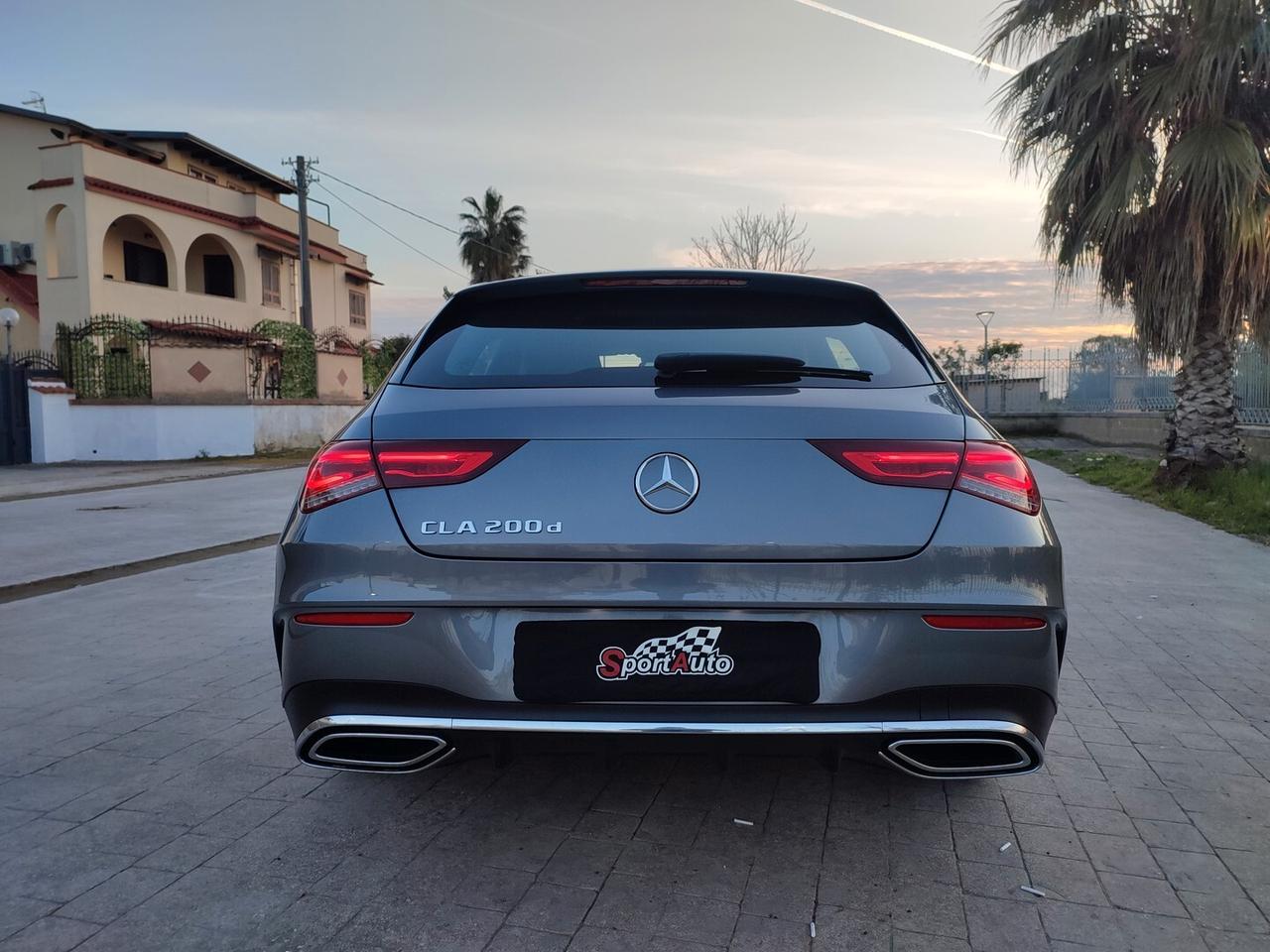 Mercedes-Benz CLA 200 D 150 CV PREMIUM AMG SHOOTING BRACK STW TELECAMERA